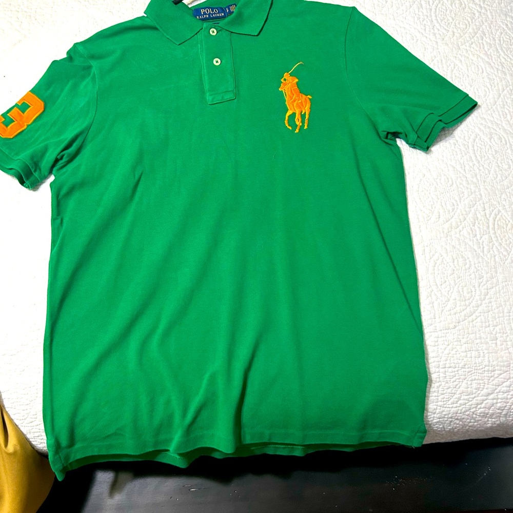 Ralph Lauren Polo shirt, big pony. Size small. Men.